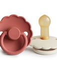 FRIGG Daisy Natural Rubber Pacifier 2-Pack