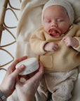 FRIGG Moon Natural Rubber Pacifier 2-Pack