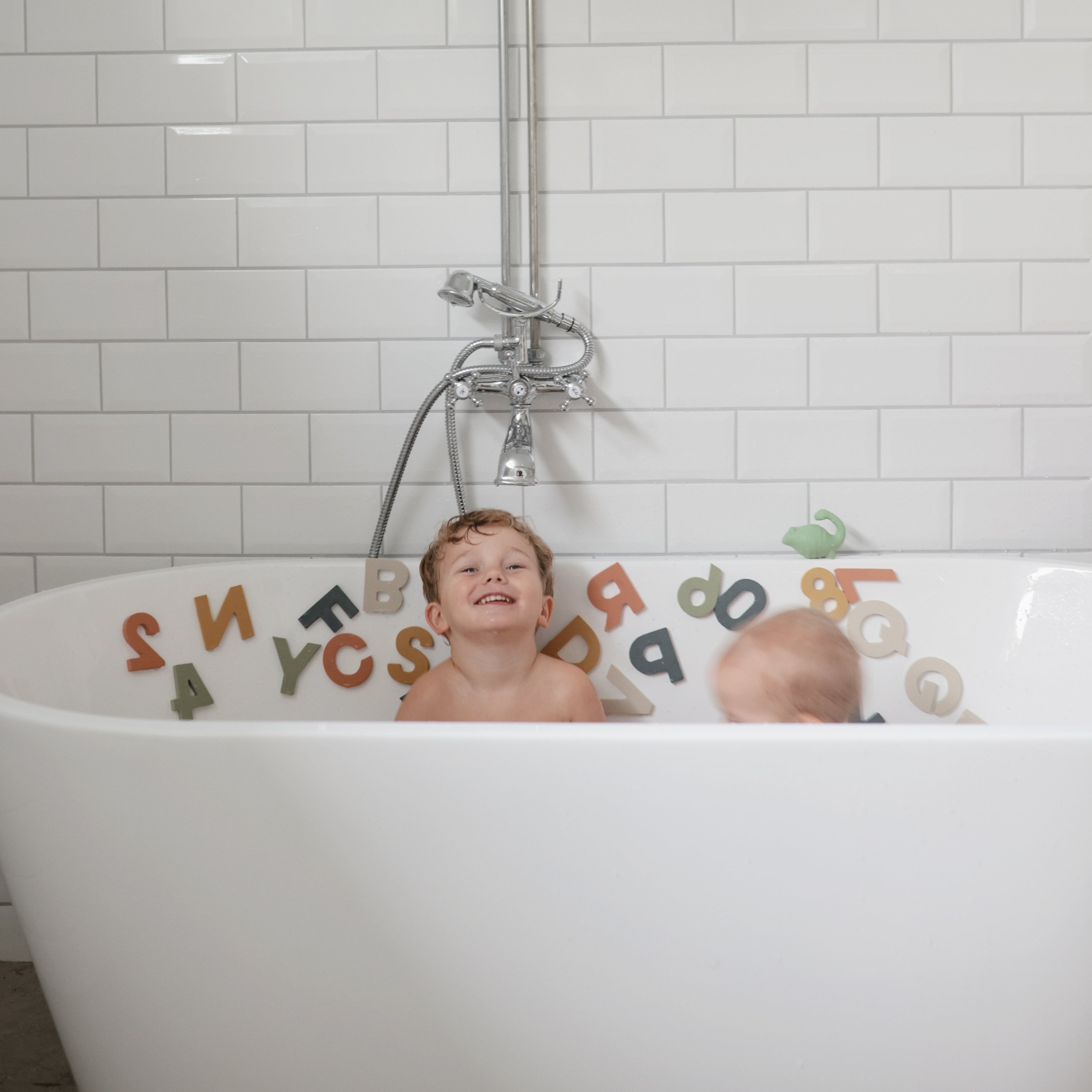 Letters & Numbers Bath Play Set – Mushie