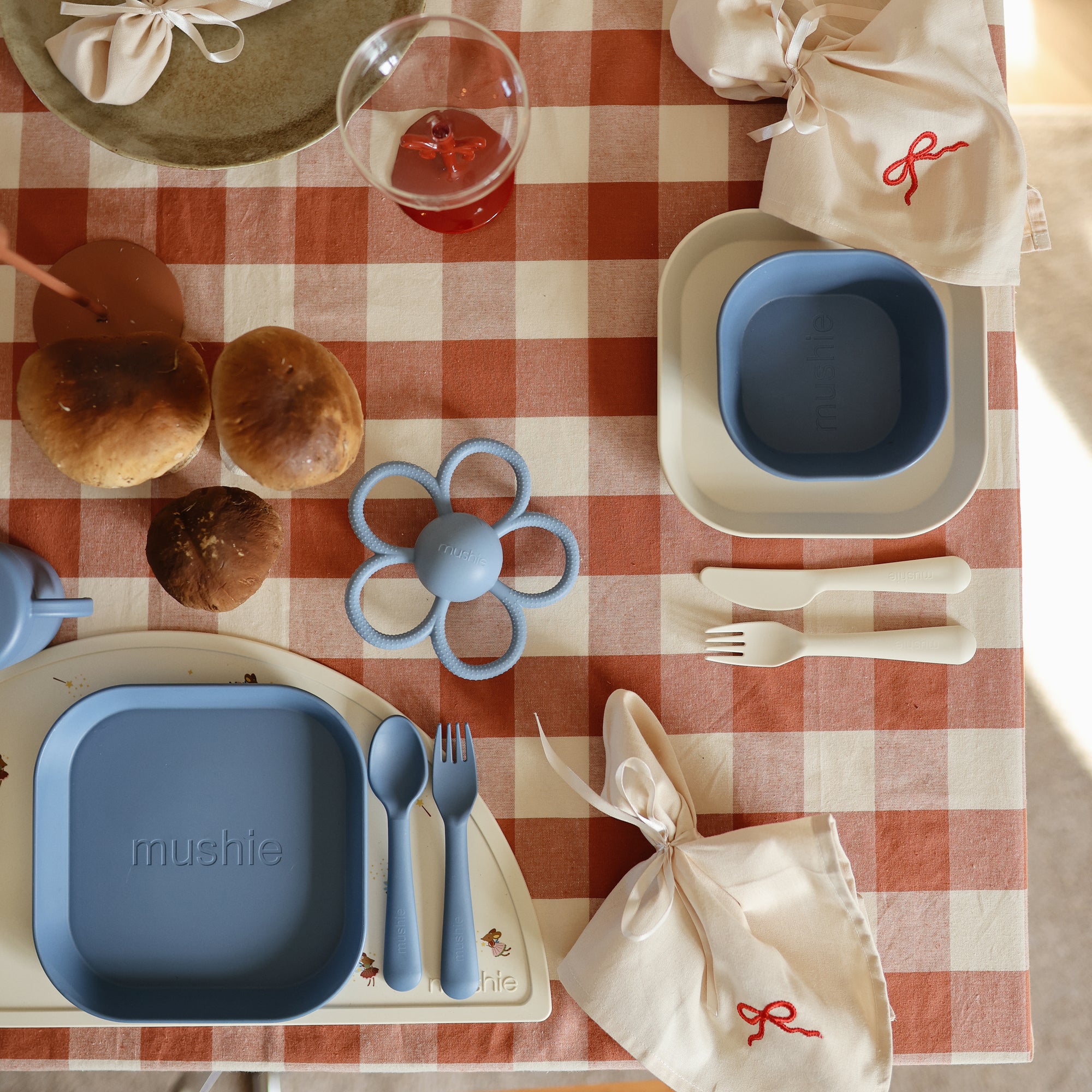 Square Dinnerware Bowls