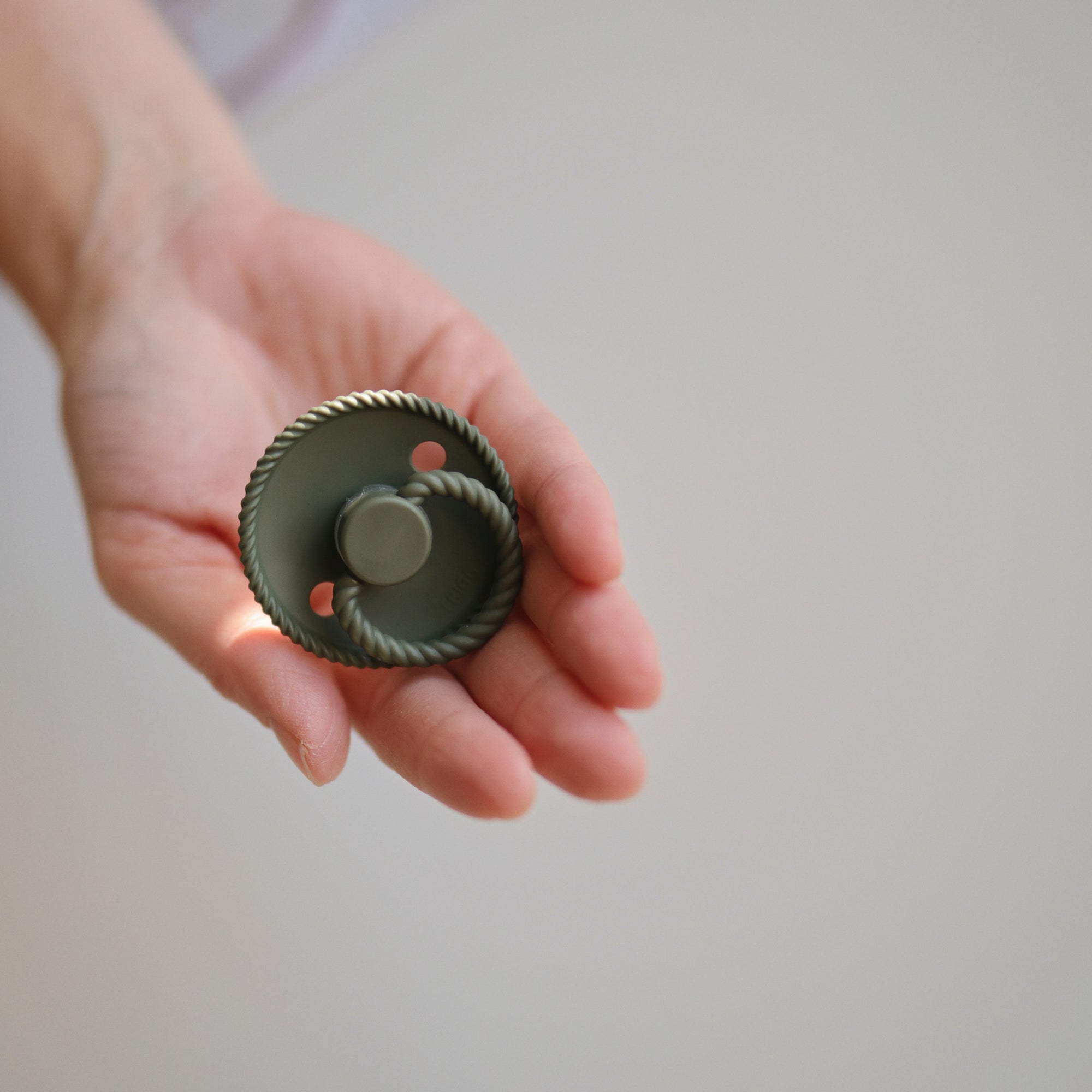 FRIGG Rope Silicone Pacifier 2-Pack