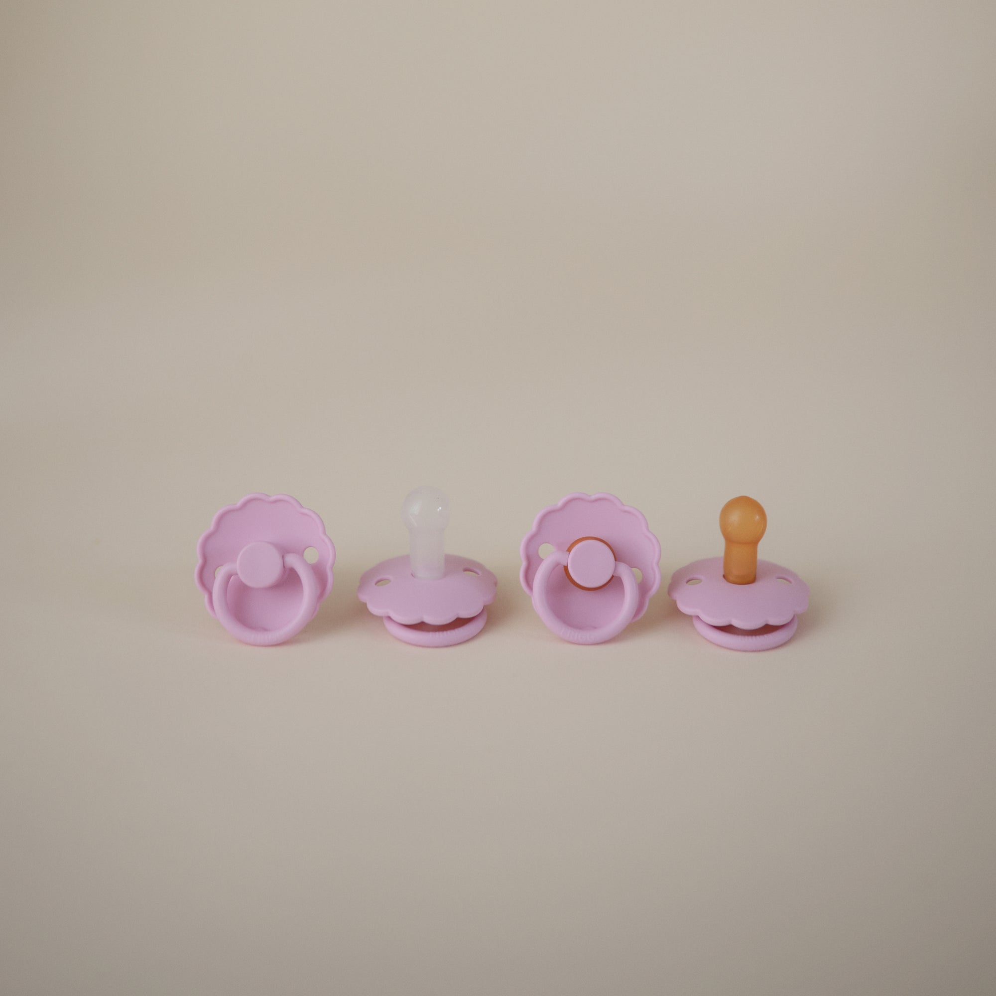 FRIGG Daisy Silicone Pacifier 2-Pack