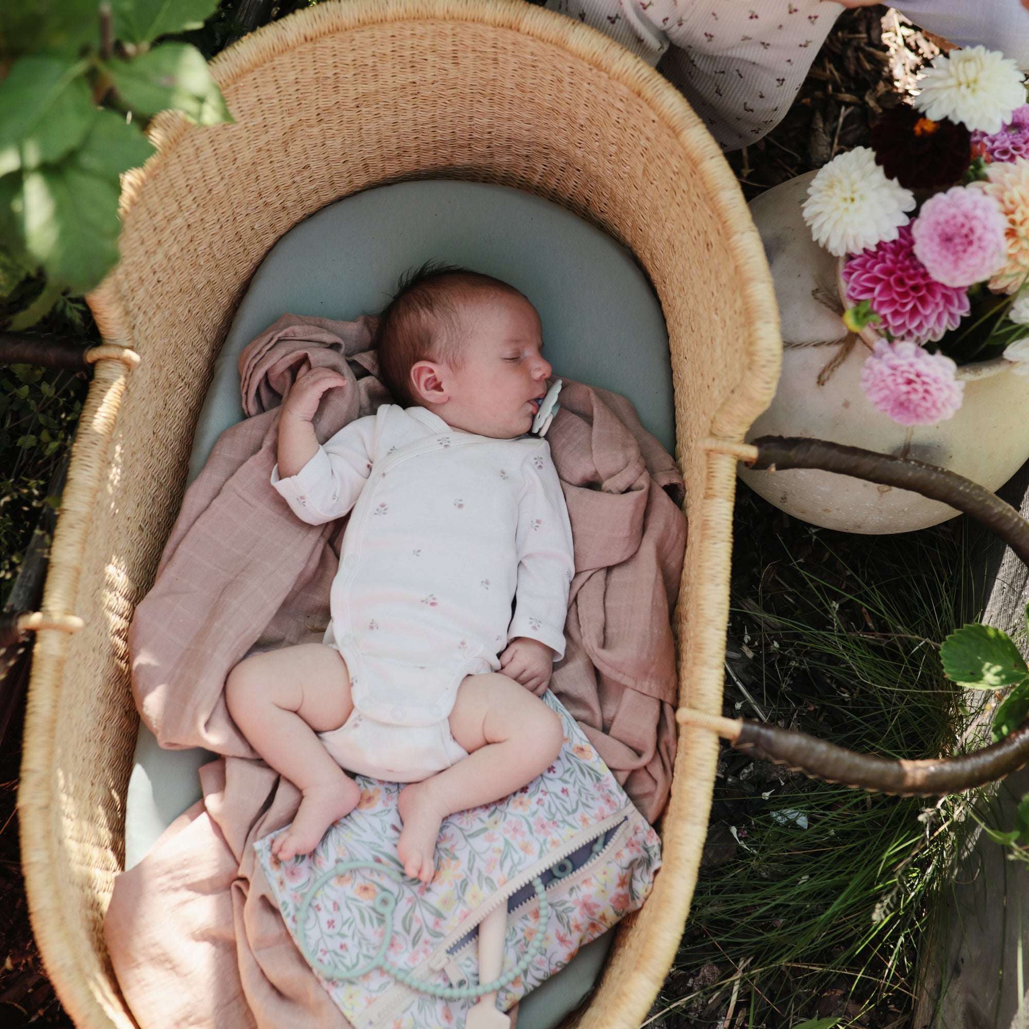 Stretchy Bassinet Sheet