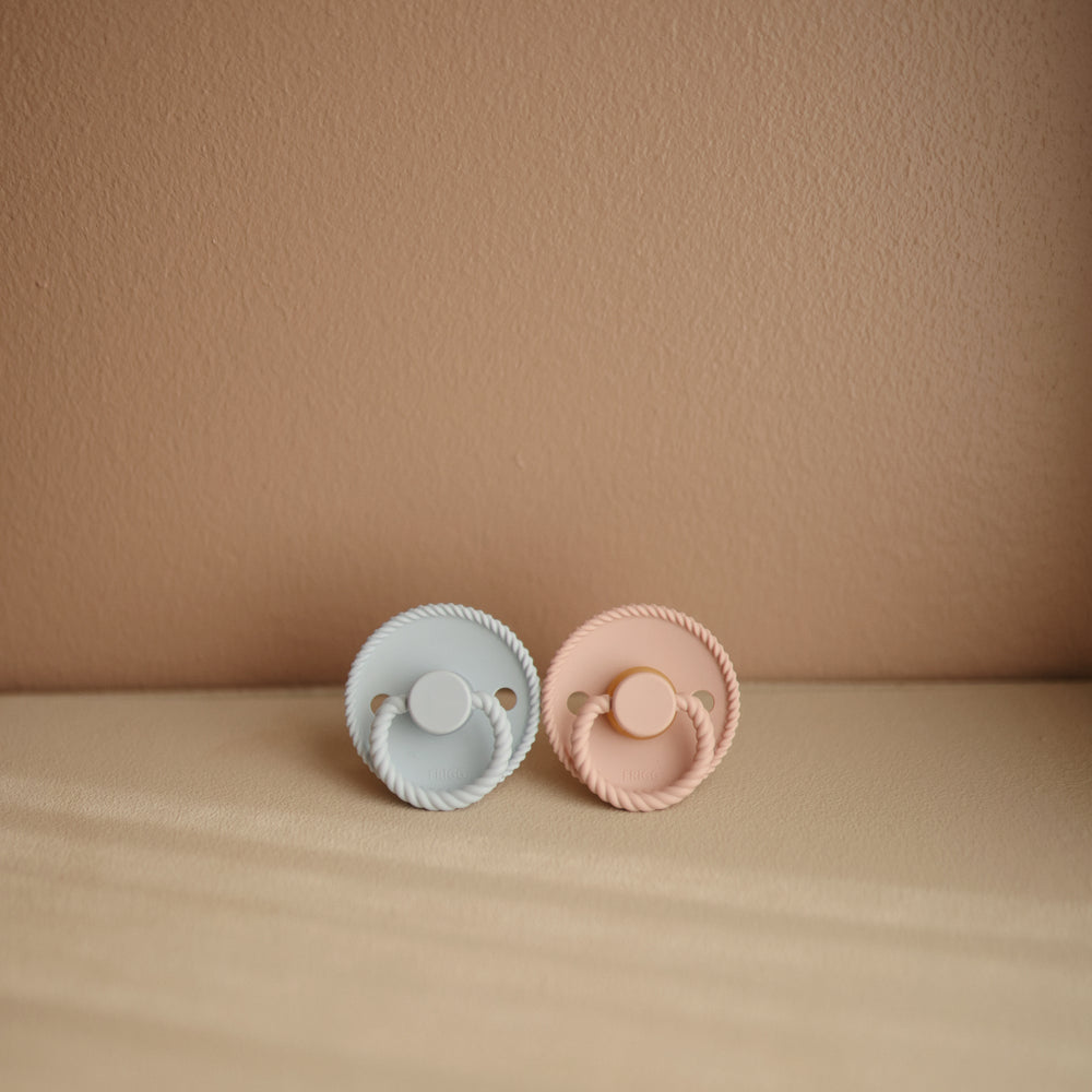 Frigg Rope Natural Rubber Baby Pacifier | 2-Pack
