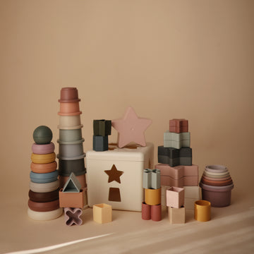 Mushie Stacking Rings Toy – MoMA Design Store